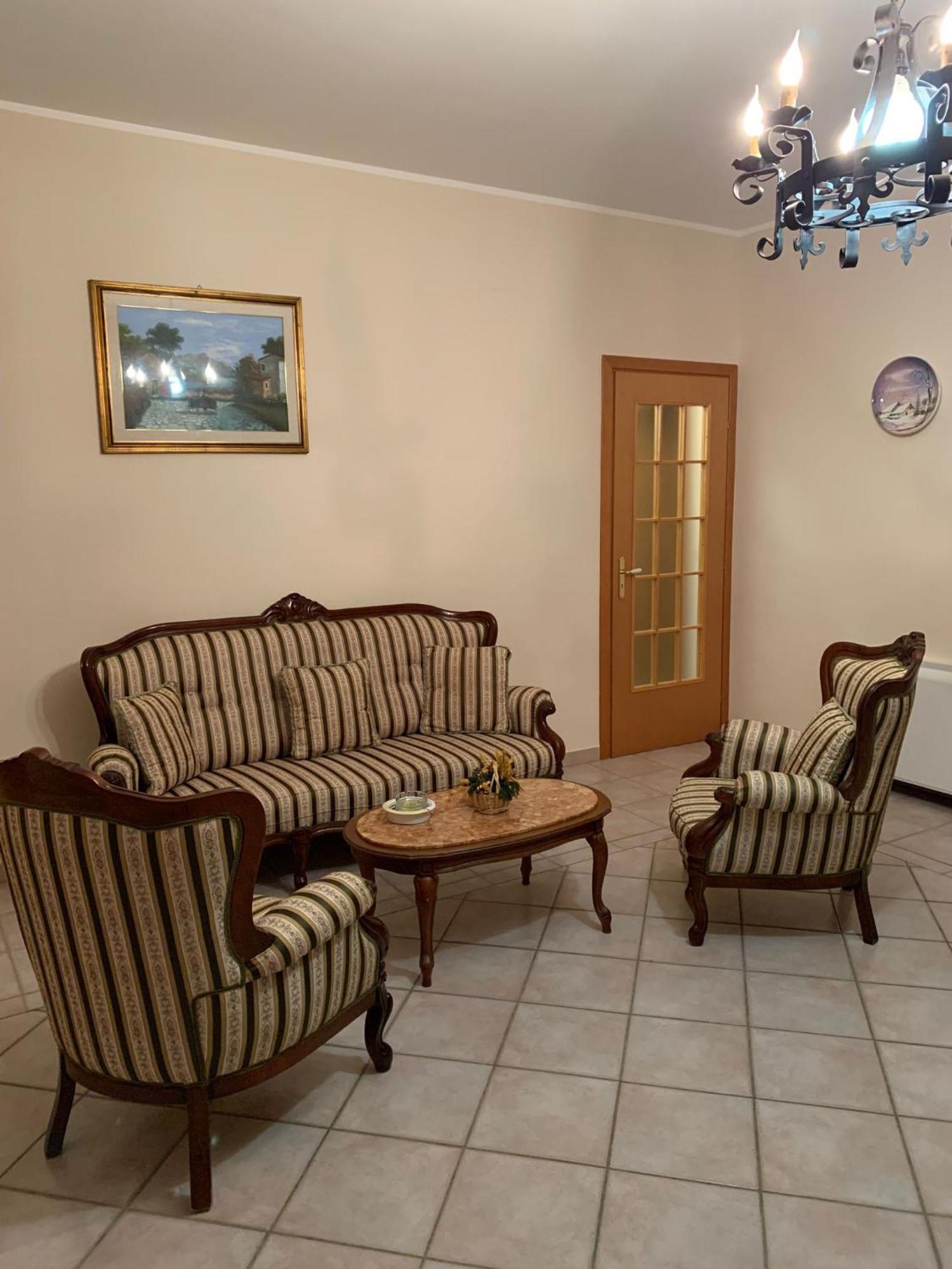 Casa Vacanze Villa Mariano Gangi Exterior foto